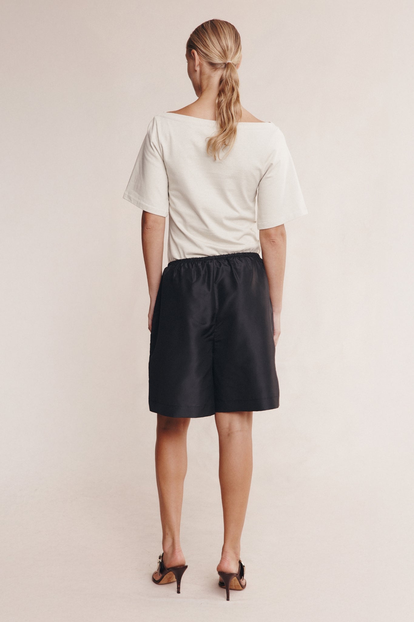 Nara Short | Black Silk