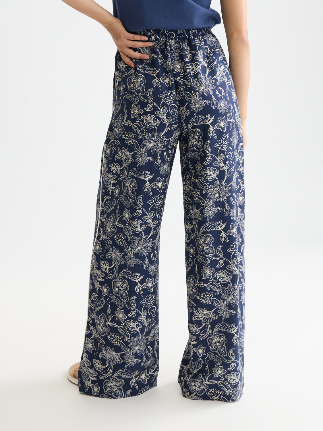 Eleni All Over Printed Pant | Lucky Bandana
