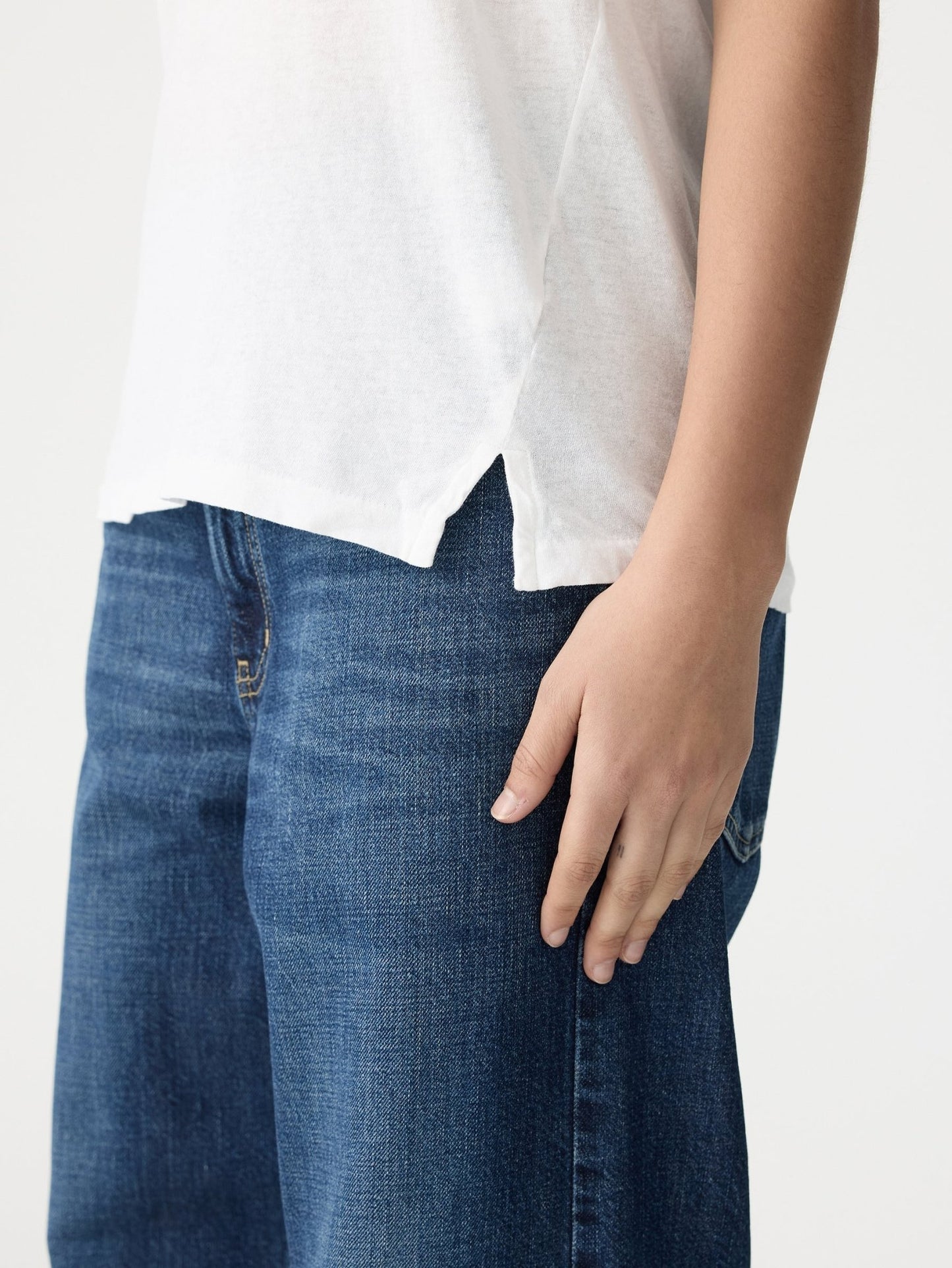 bassike | Classic t-shirt | White | Palm Boutique