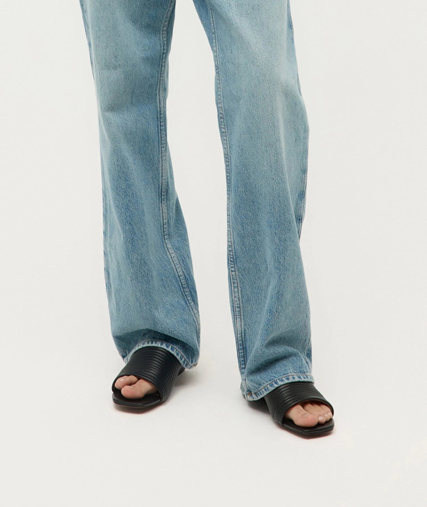 Deadly Ponies | Caballo Slide | Black Pleated | Palm Boutique