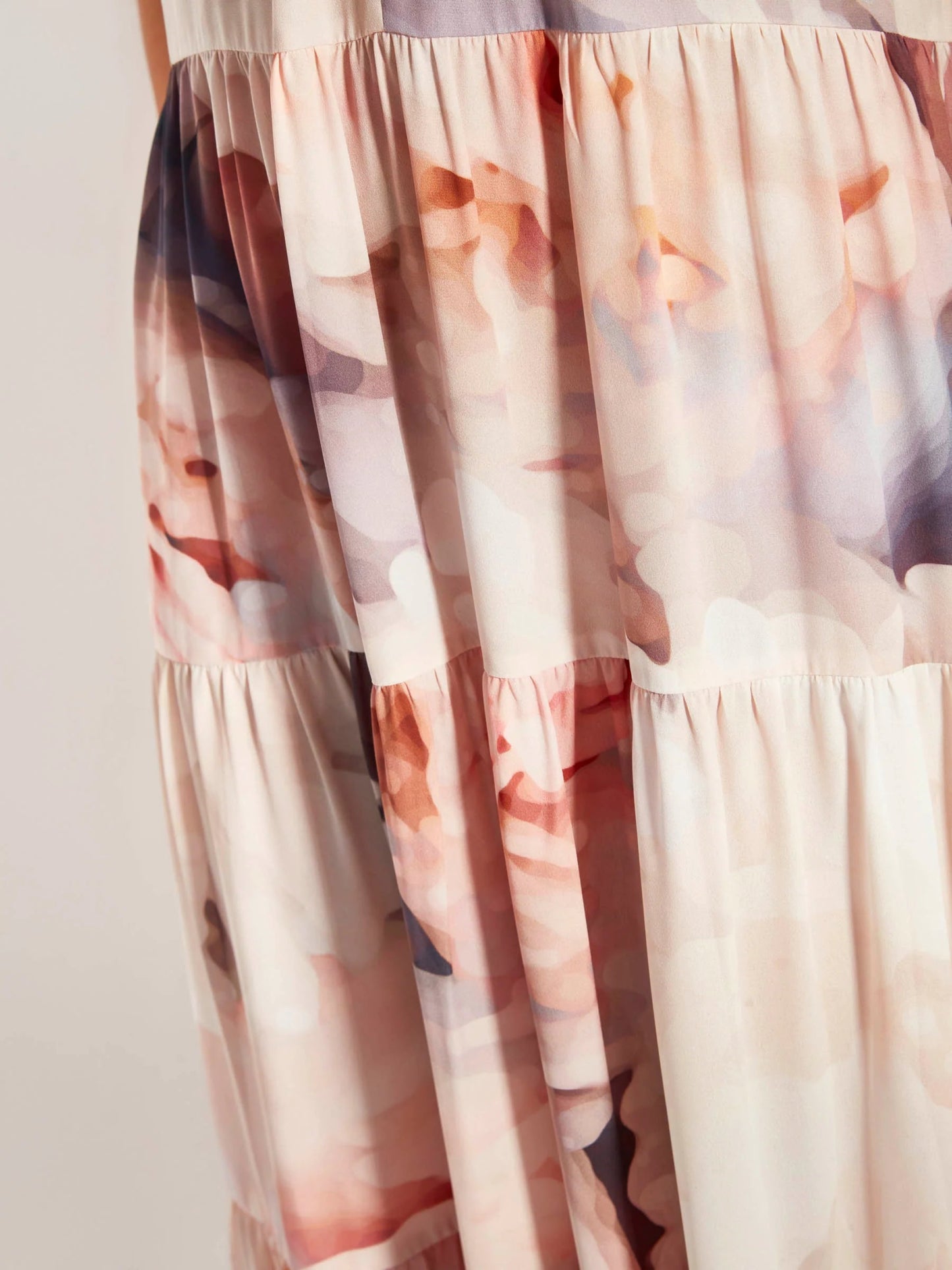 Juliette Hogan | Diana Tunic | (Bloom Crepe) Bouquet | Palm Boutique
