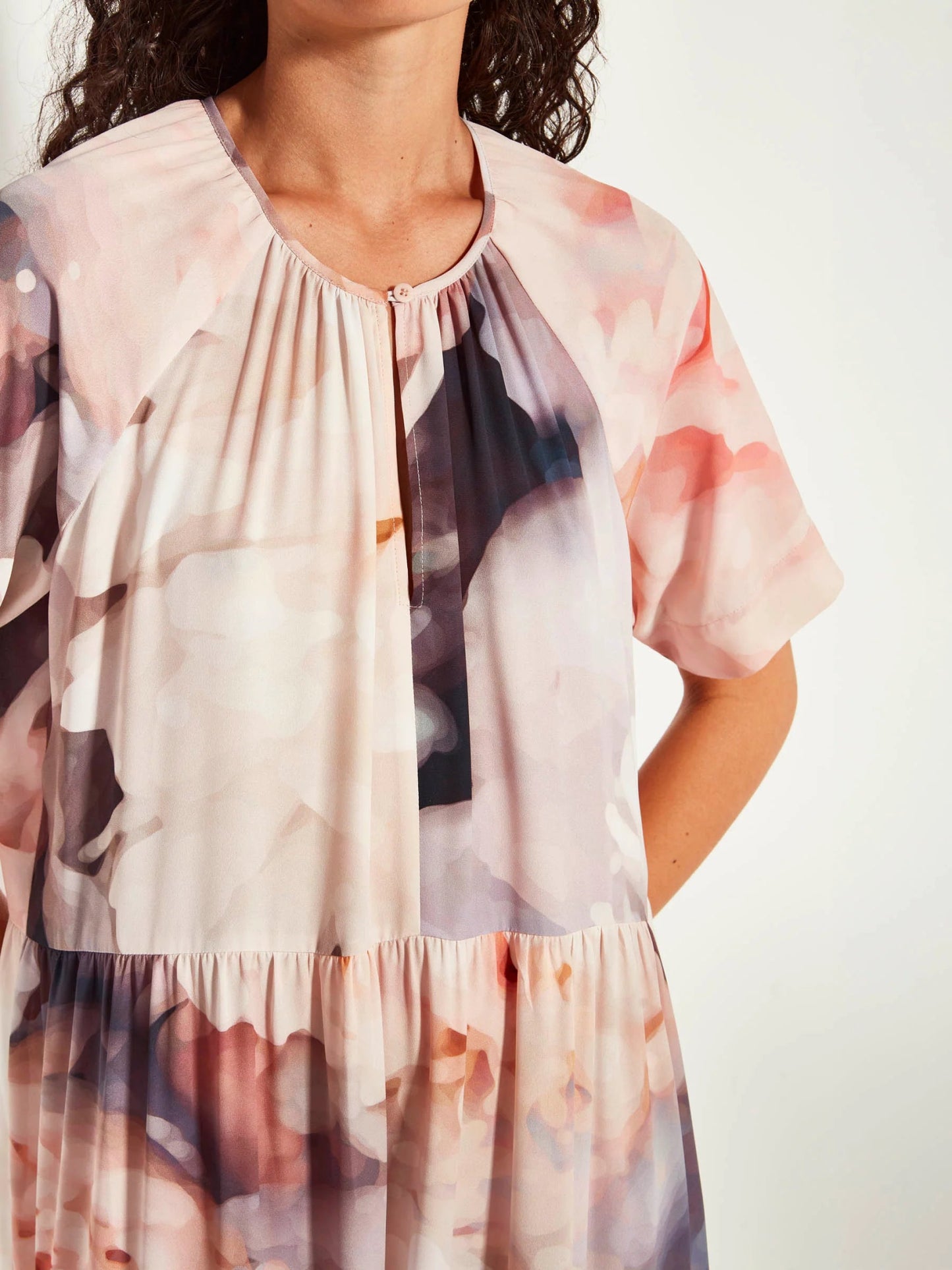 Juliette Hogan | Diana Tunic | (Bloom Crepe) Bouquet | Palm Boutique