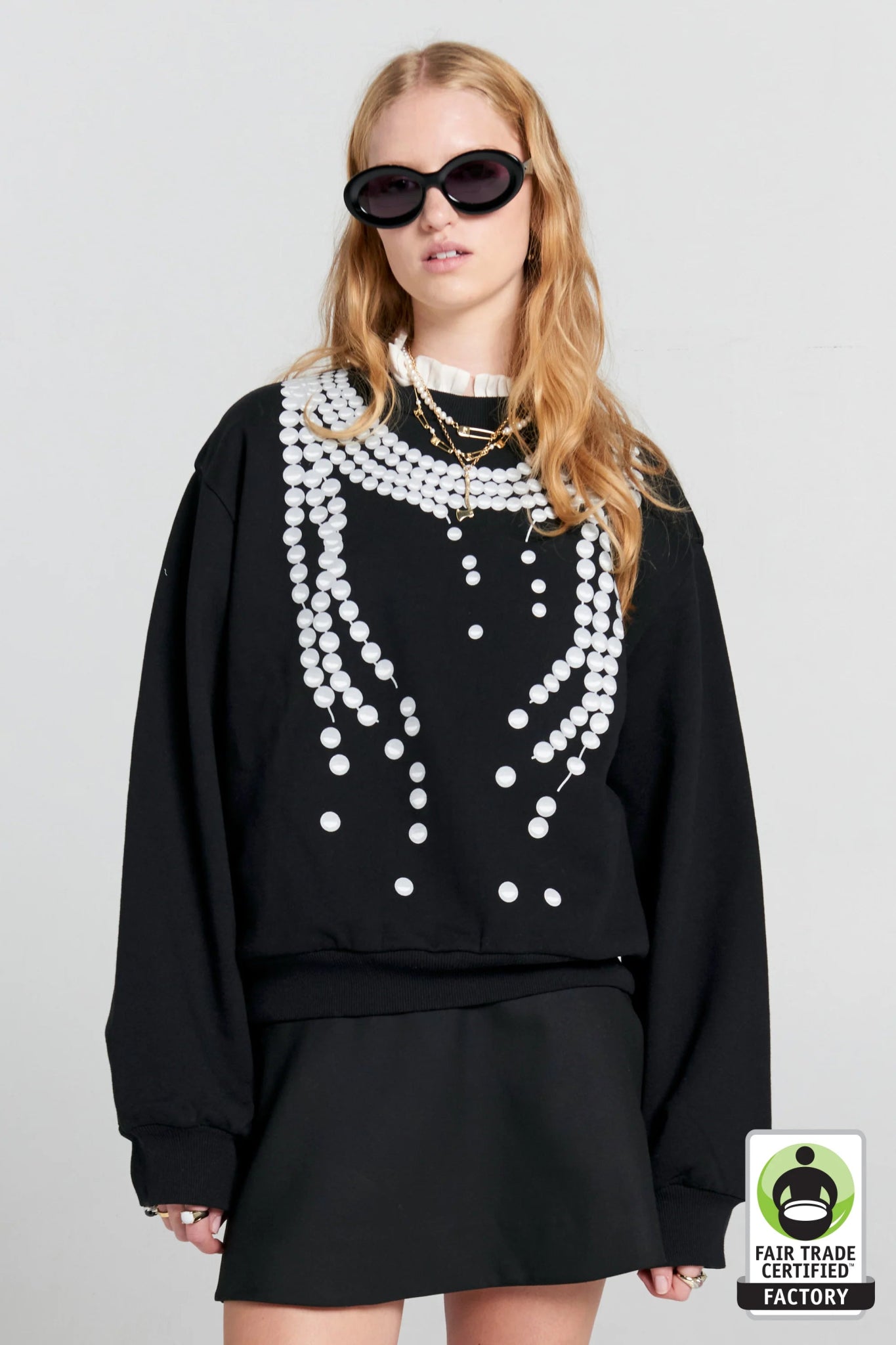 Karen Walker | Broken Pearls Crewneck Sweatshirt | Black | Palm Boutique