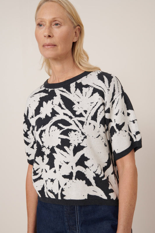 kowtow | Etched Top | Etched Jacquard | Palm Boutique