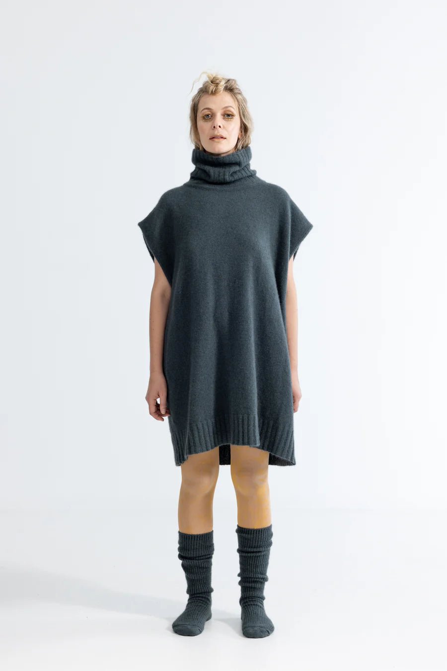 Lela Jacobs | U Turtle Vest | Midnight | Palm Boutique