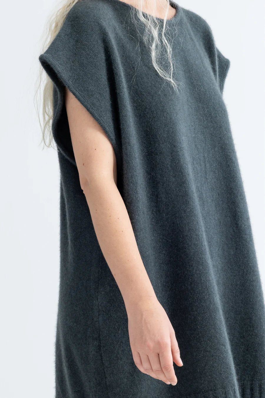 Lela Jacobs | U Vest | Midnight | Palm Boutique