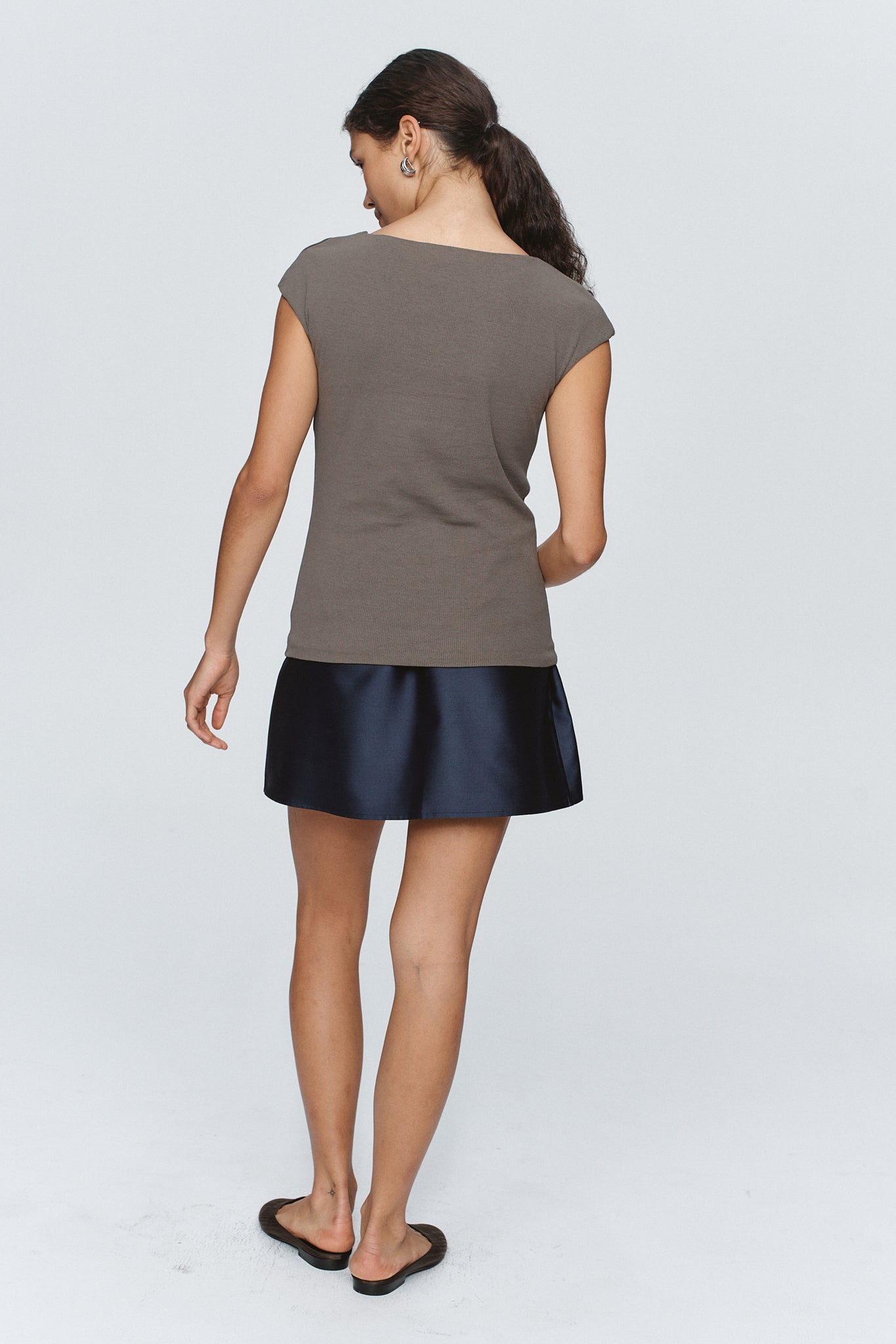 Marle | Suki Top | Truffle | Palm Boutique