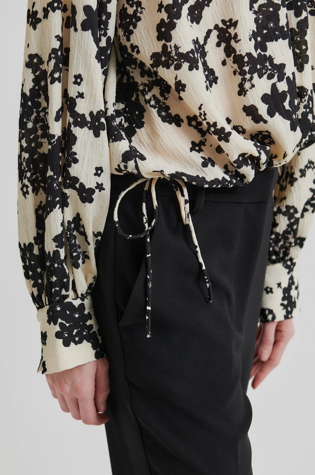 Second Female | Fleuri Blouse | Black | Palm Boutique