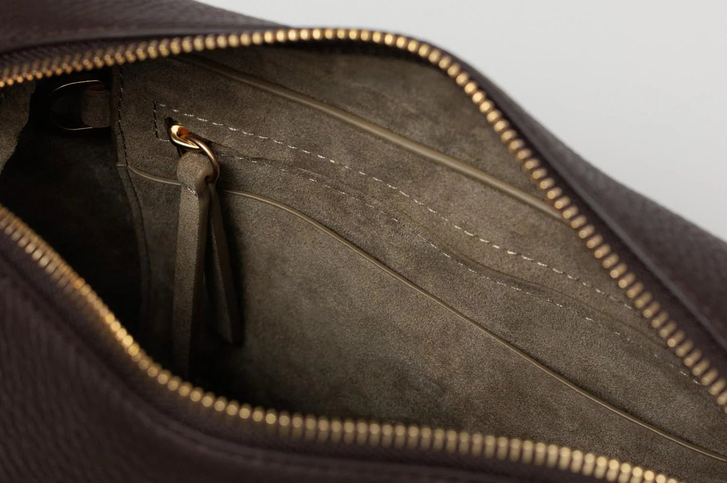 Yu Mei | Ch'lita Bag | Molasses Deer Nappa | Palm Boutique