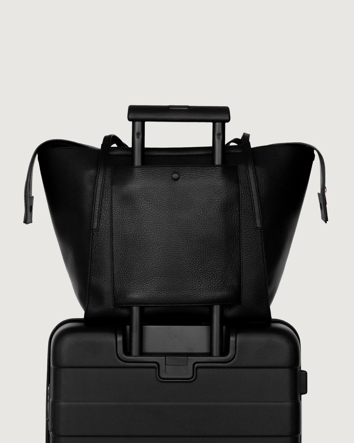 Yu Mei | Claudia Tote | Black | Palm Boutique