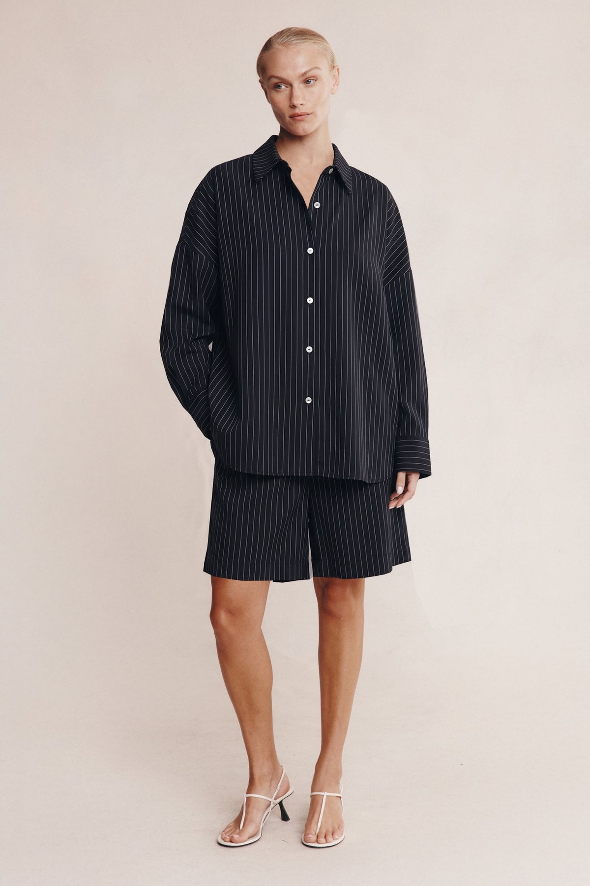 Mella Shirt | Black Pinstripe