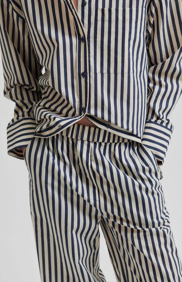 Aila Trousers | Trench Coat