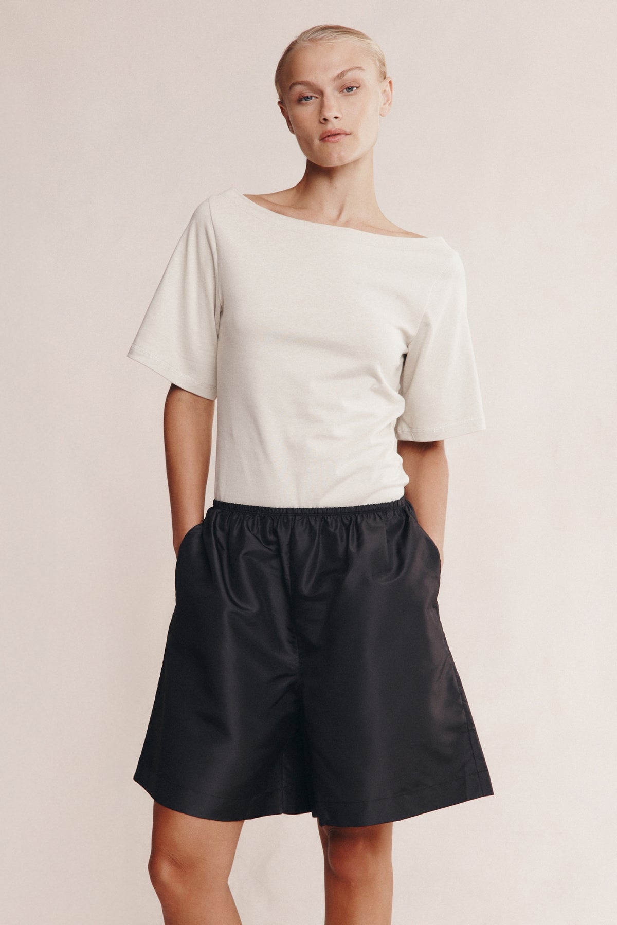 Nara Short | Black Silk