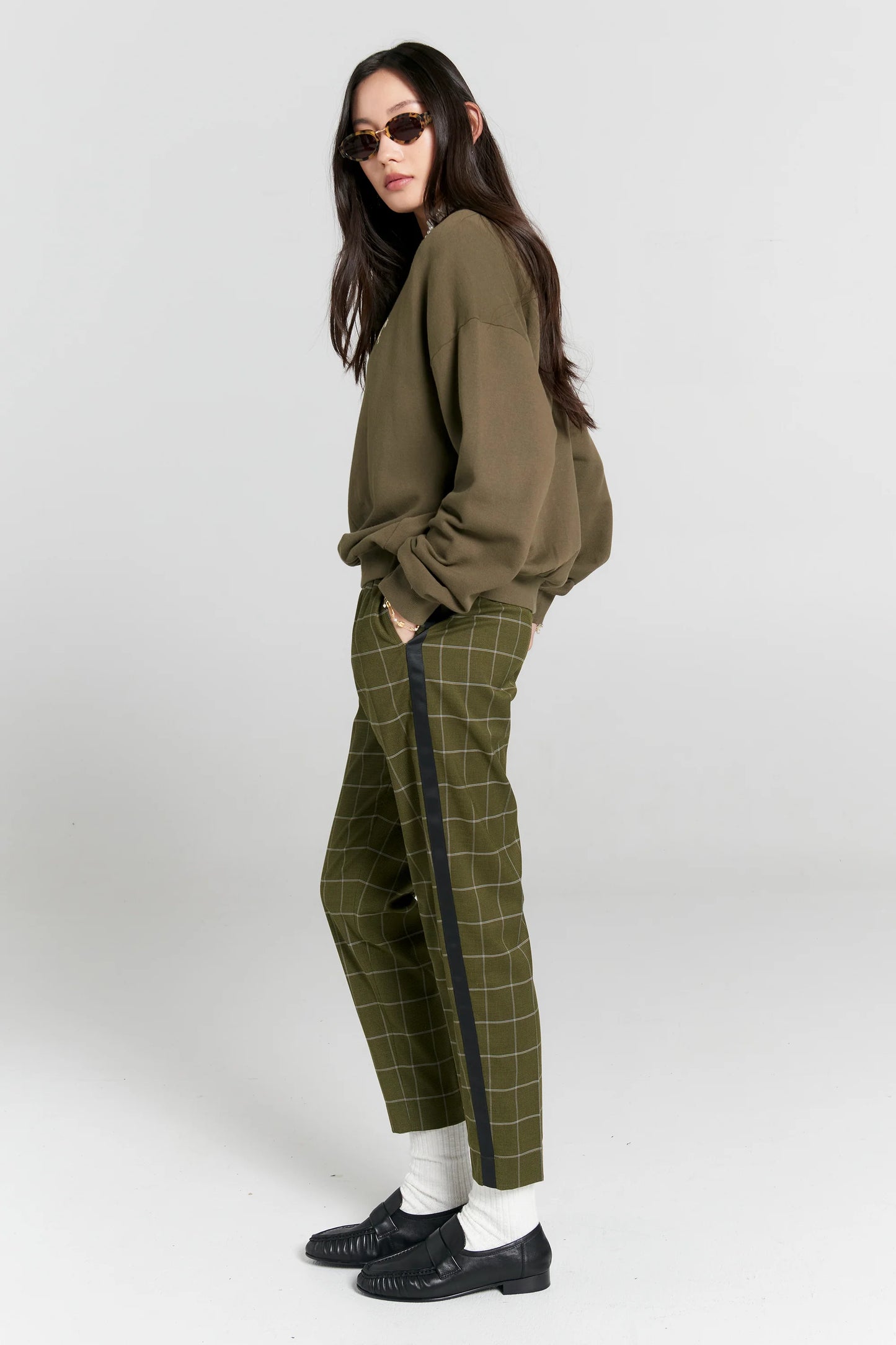 Runaway Girl Cotton Crewneck Sweatshirt | Hunter Green