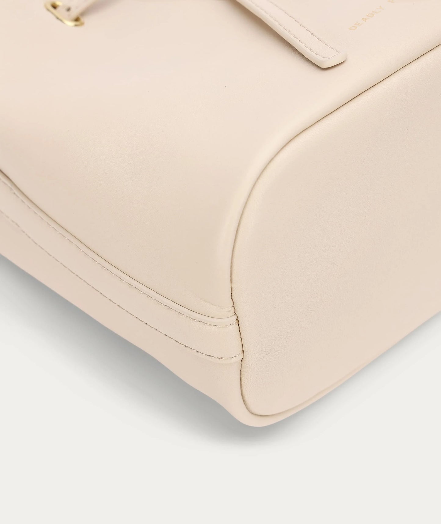 Mr Penny | Porcelain