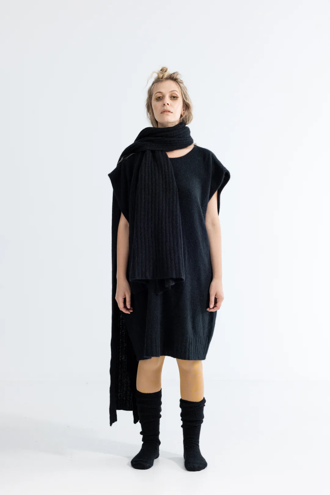 U Scarf |  Black O/S
