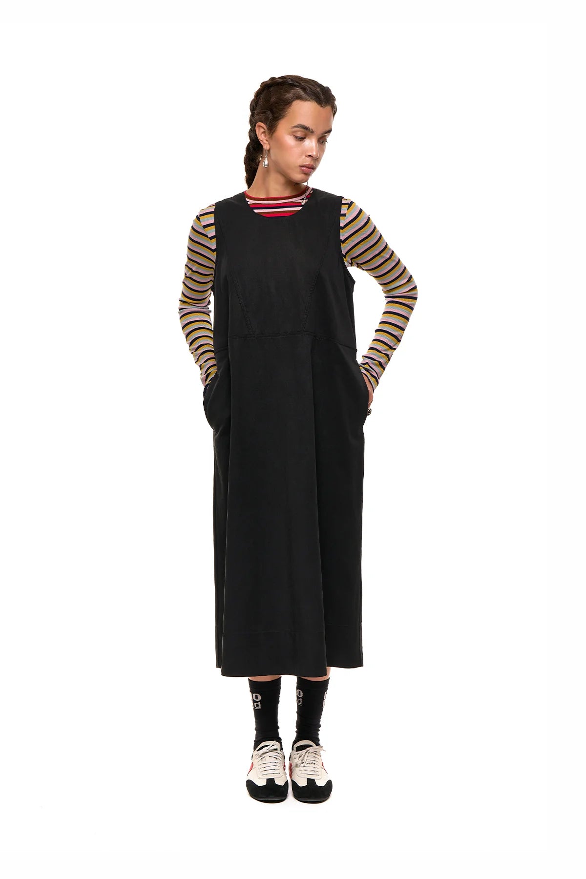 League Pinny | Black