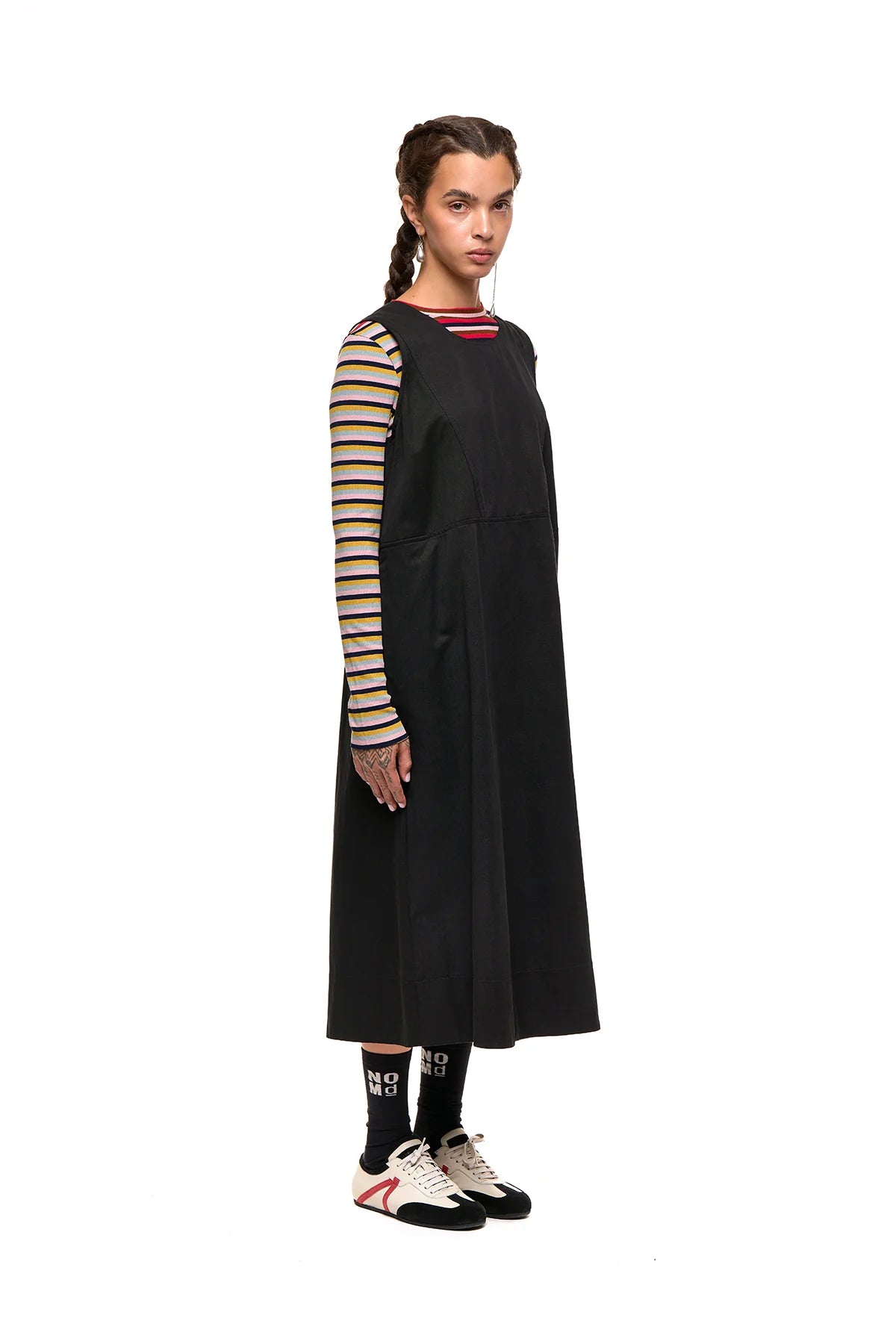 League Pinny | Black