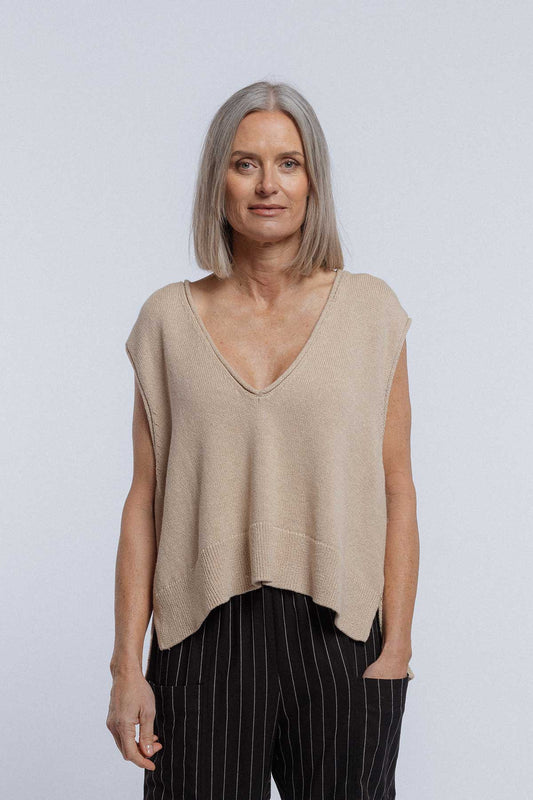 Vinnie Vest | Sable