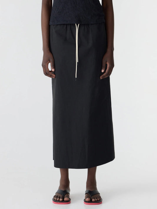 Crushed Cotton Minimal Skirt | Black