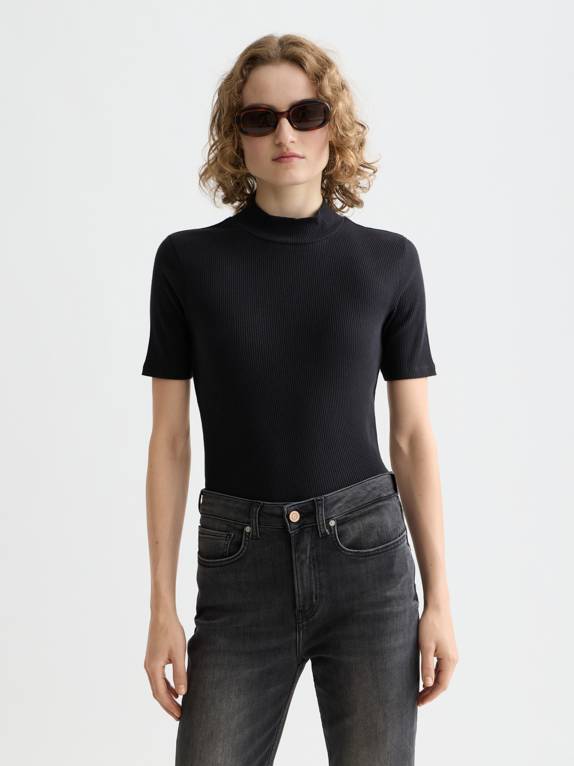 Mock Neck Rib T-Shirt | Black