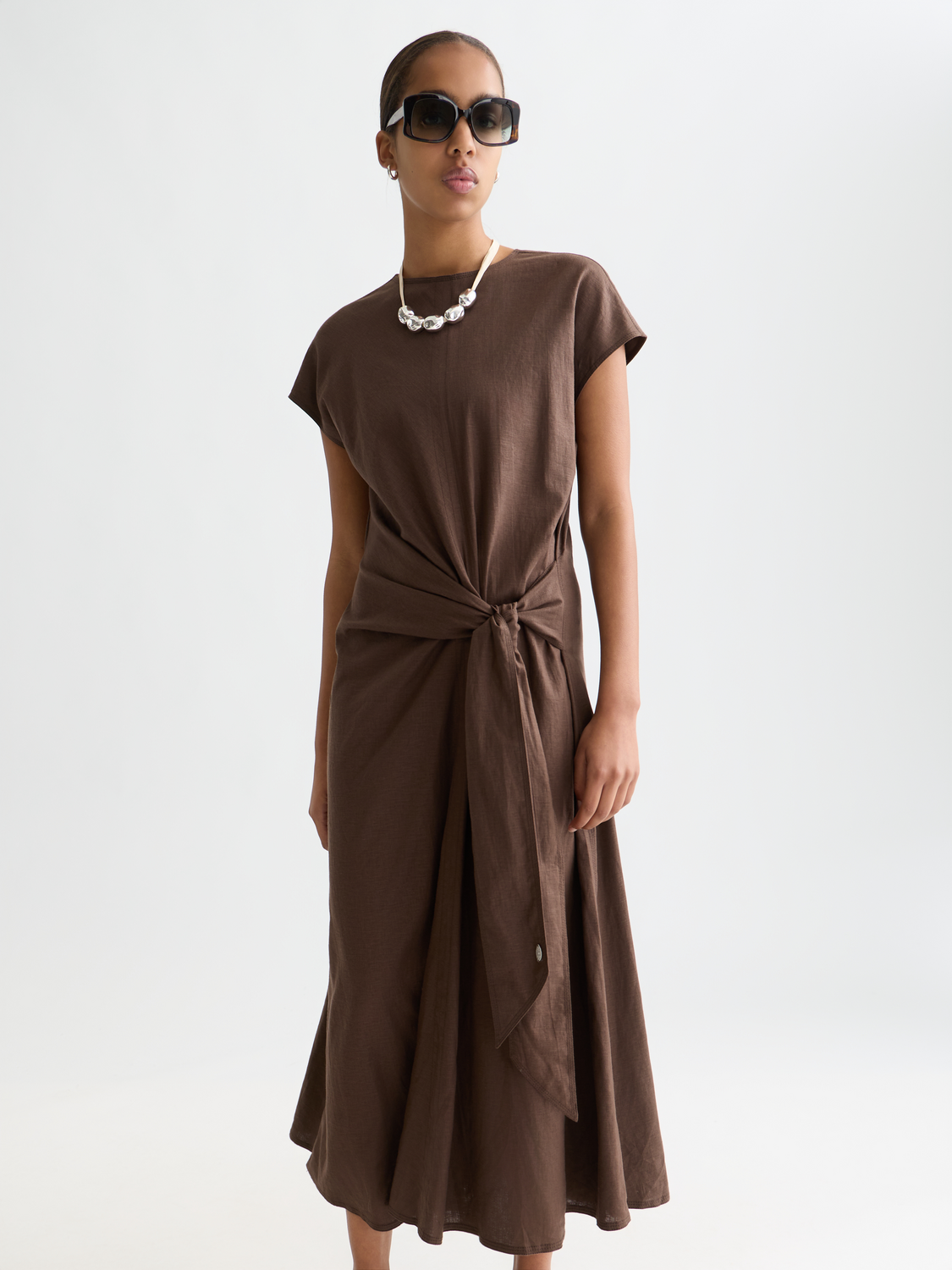 Relaxed Linen Blend Ankle Tie Dress | Hot Fudge