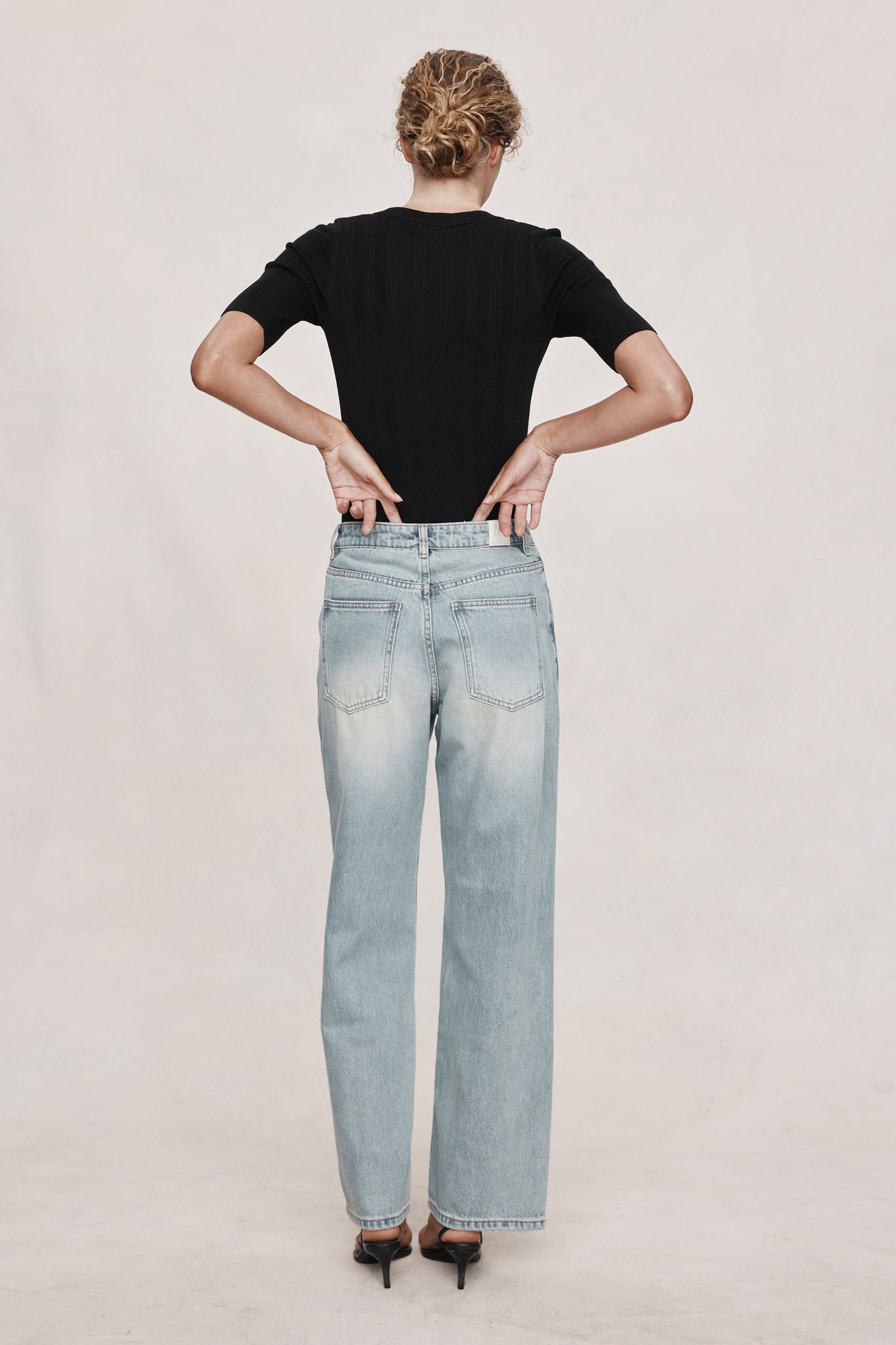 Wide Leg Jean | Faded Blue
