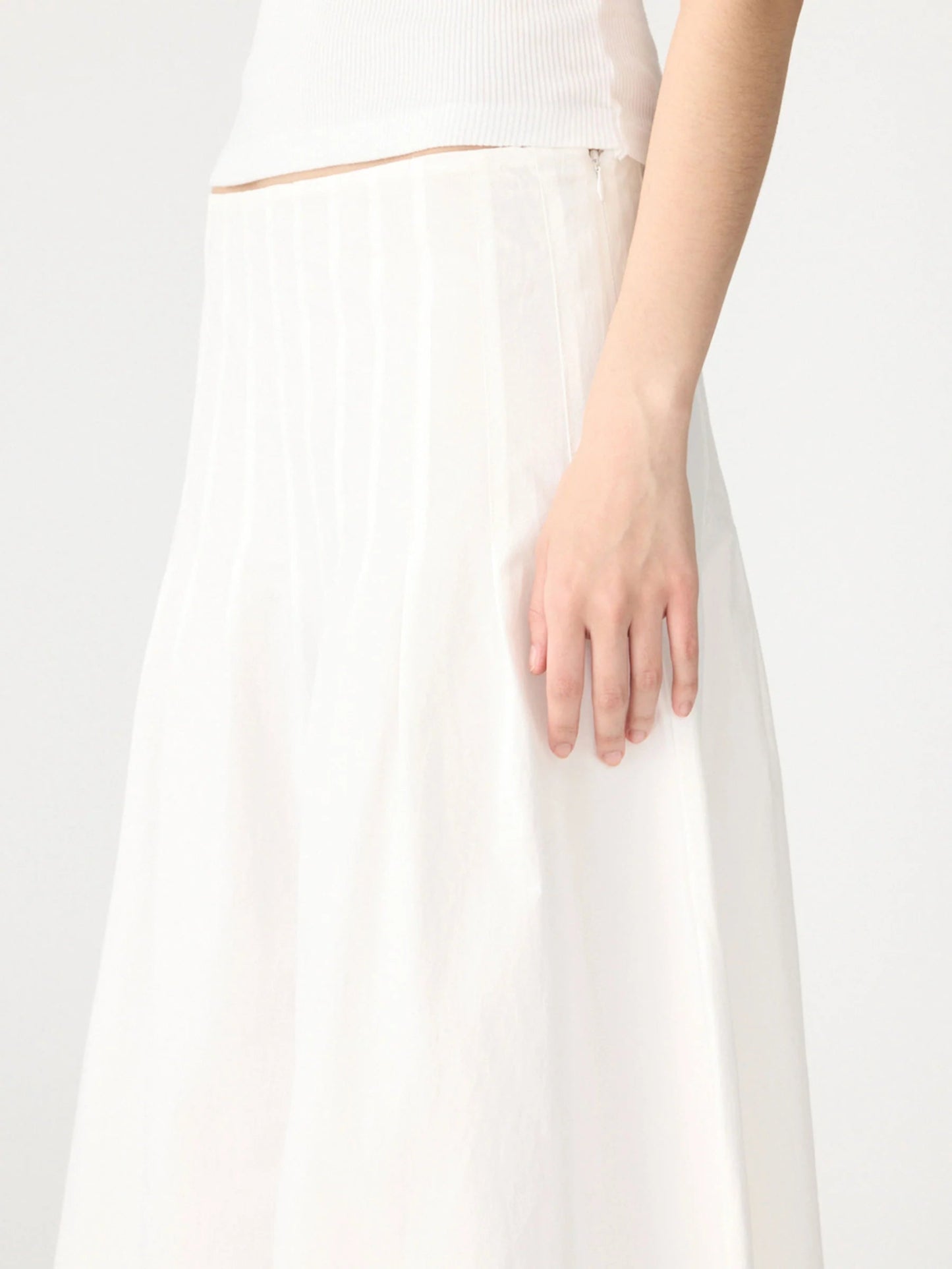 bassike | Crushed Cotton Pleated Skirt | White | Palm Boutique