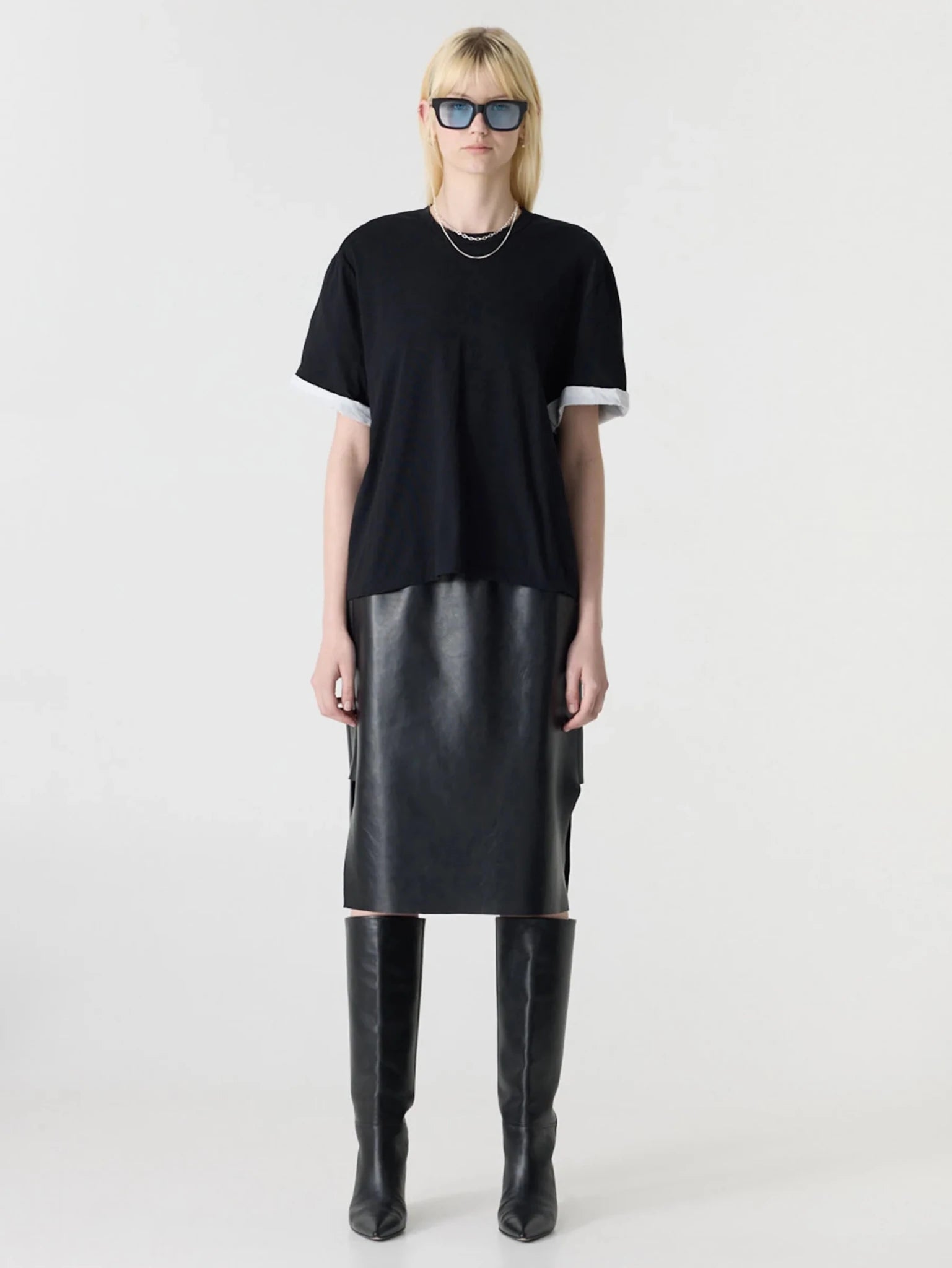 bassike | Slouch Turnback T-Shirt | Black White | Palm Boutique