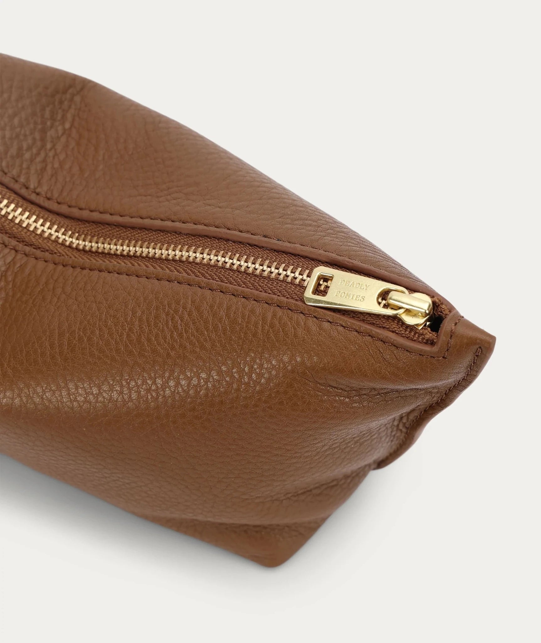 Deadly Ponies | Poucher Grande | Toffee | Palm Boutique