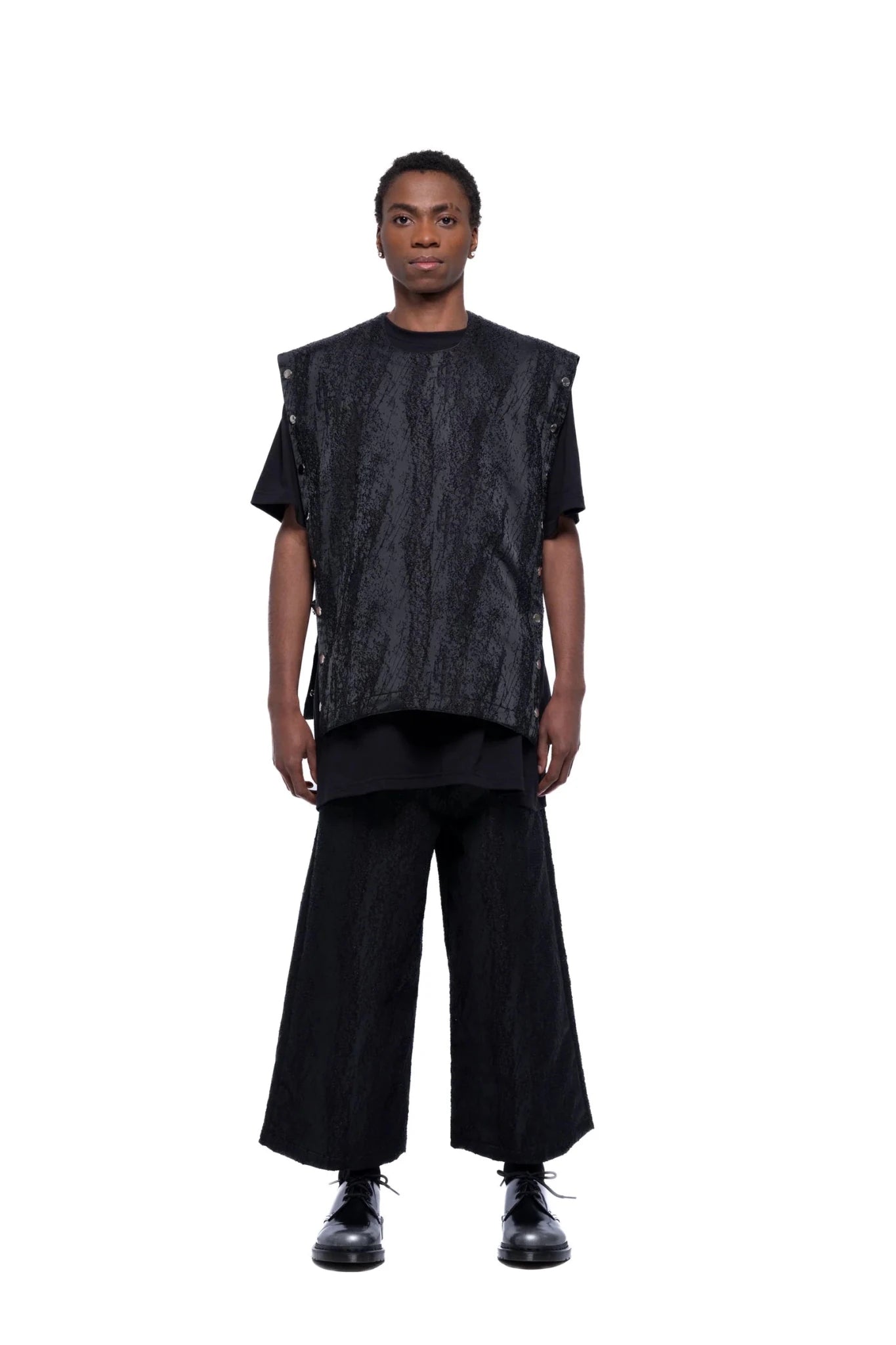 JPALM | Service Vest | Tar | Palm Boutique