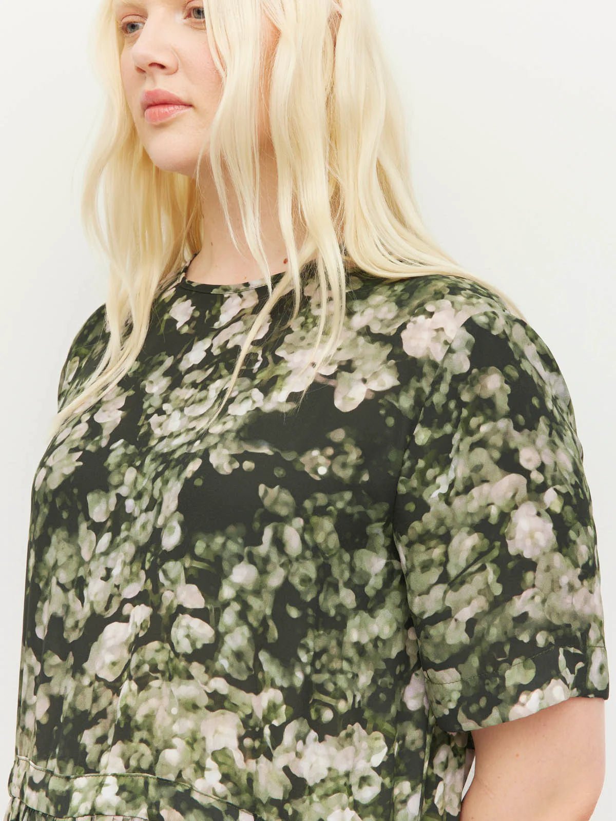 Juliette Hogan | Dima Tunic (Gypsy Flora Crepe) | Seagrass | Palm Boutique