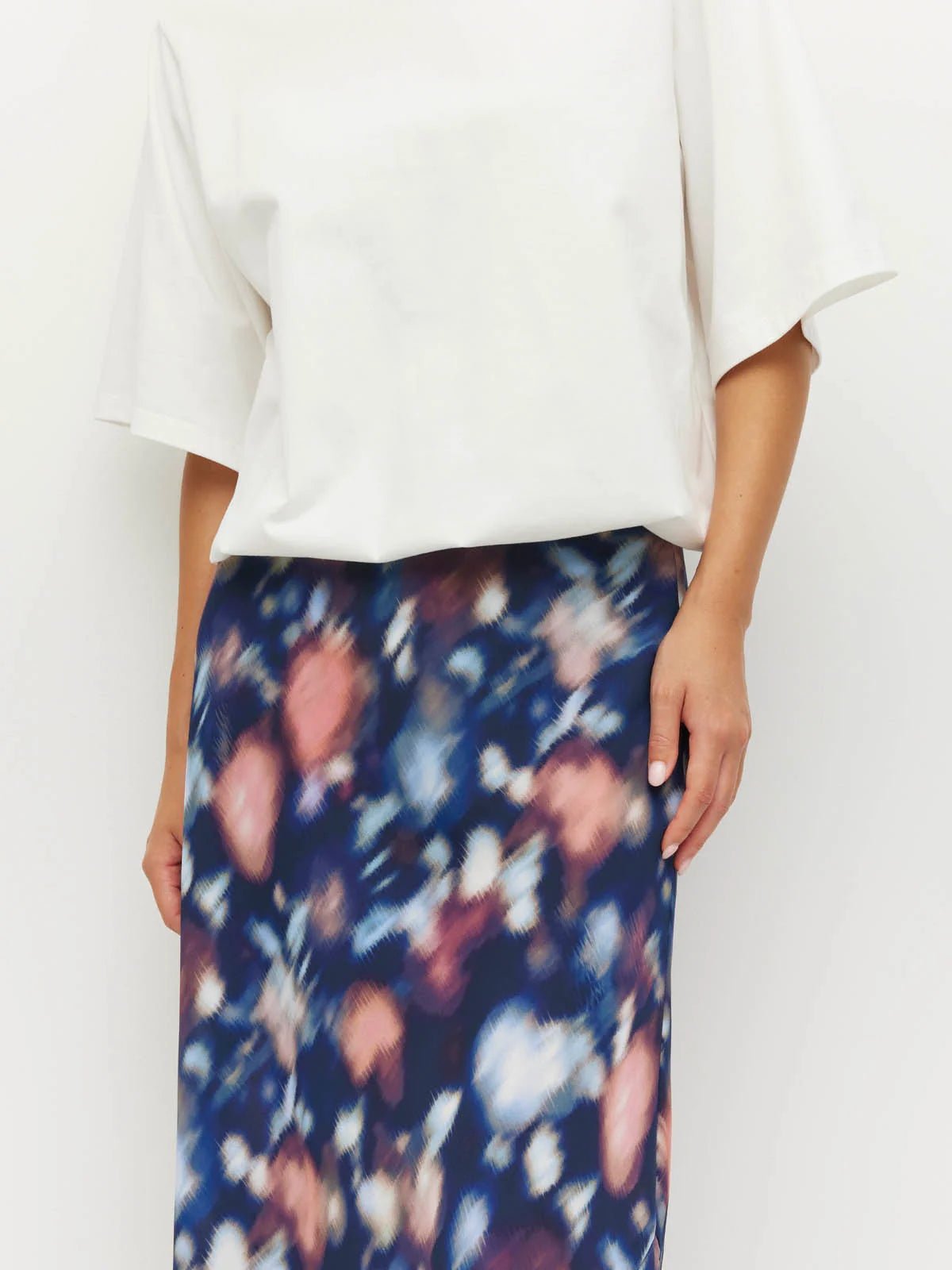 Juliette Hogan | Em Skirt (Rosette Haze Crepe) Night Fall | Palm Boutique