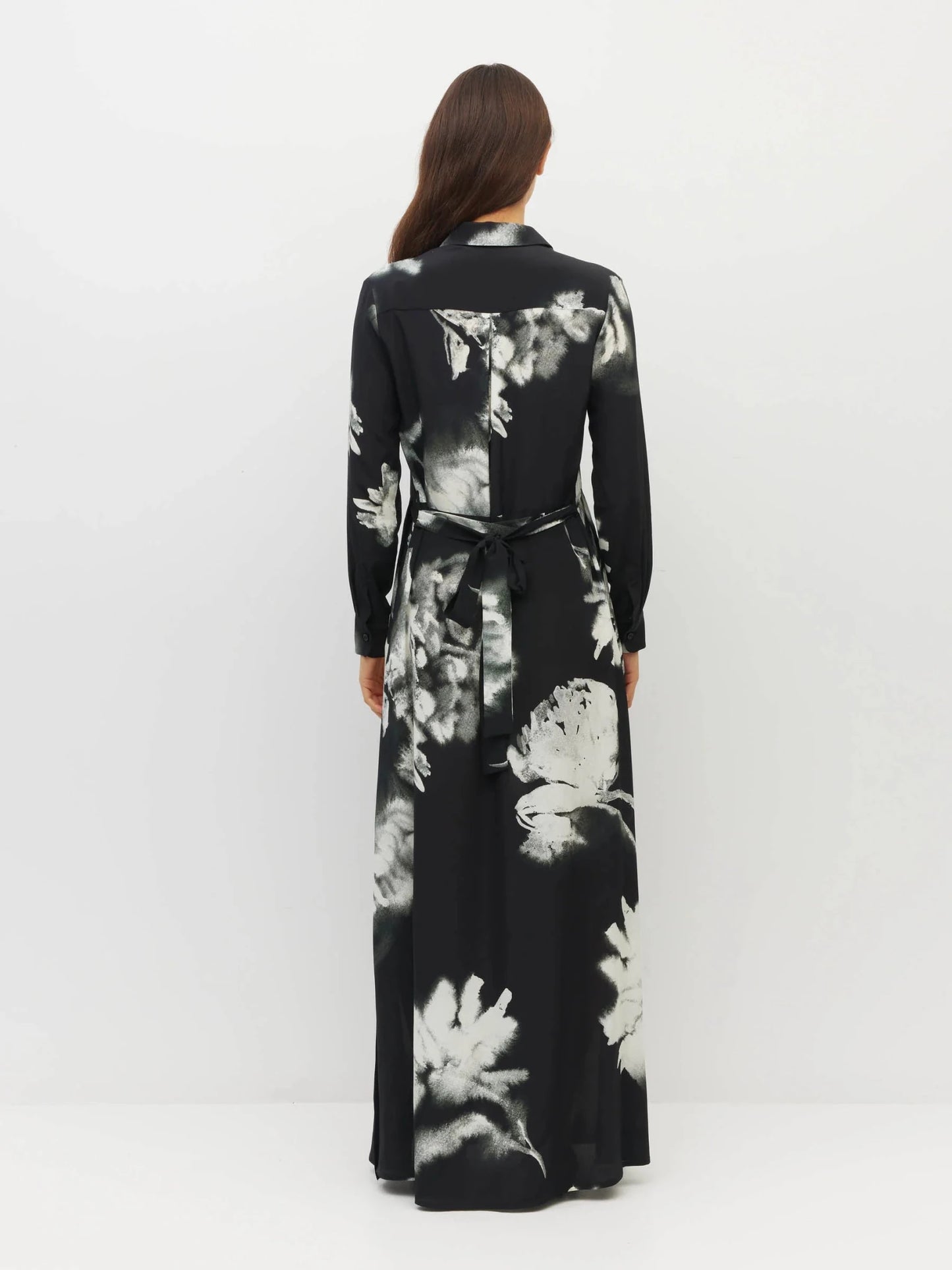 Juliette Hogan | Lisbeth Dress (Inkflower Silk CDC) | Carbon | Palm Boutique
