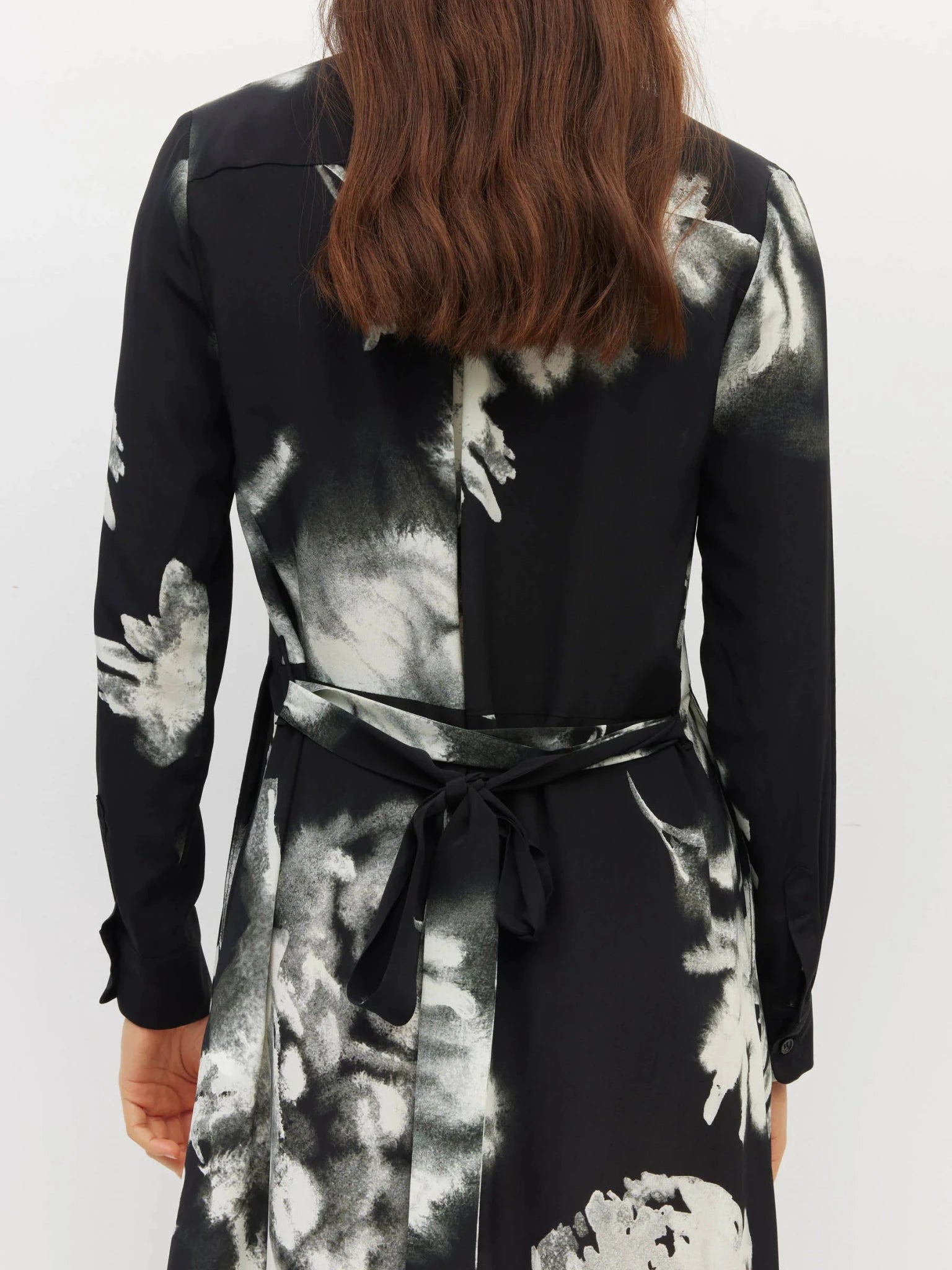 Juliette Hogan | Lisbeth Dress (Inkflower Silk CDC) | Carbon | Palm Boutique