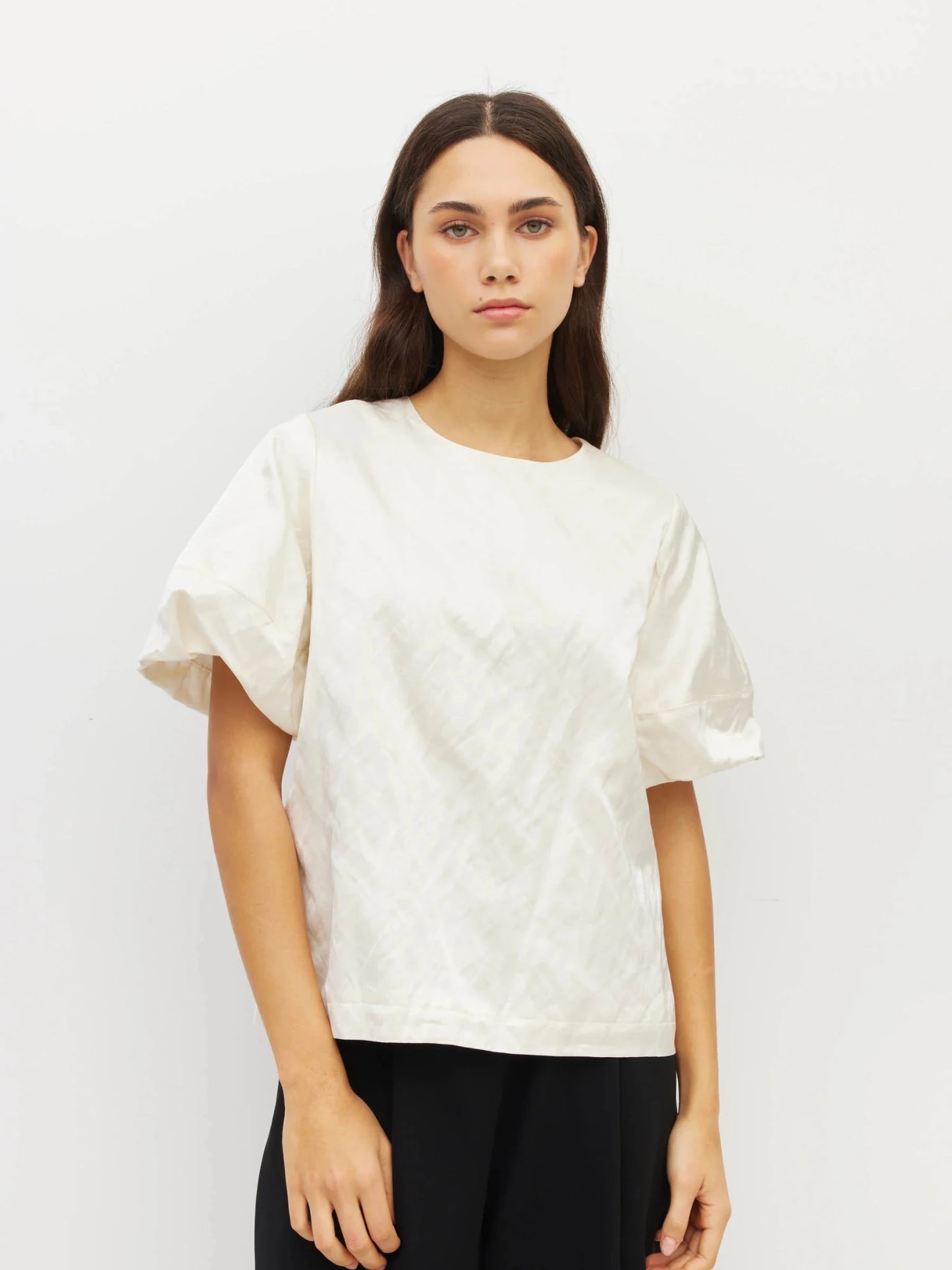 Juliette Hogan | Loro Top (Sculptural Satin) | Antique Pearl | Palm Boutique