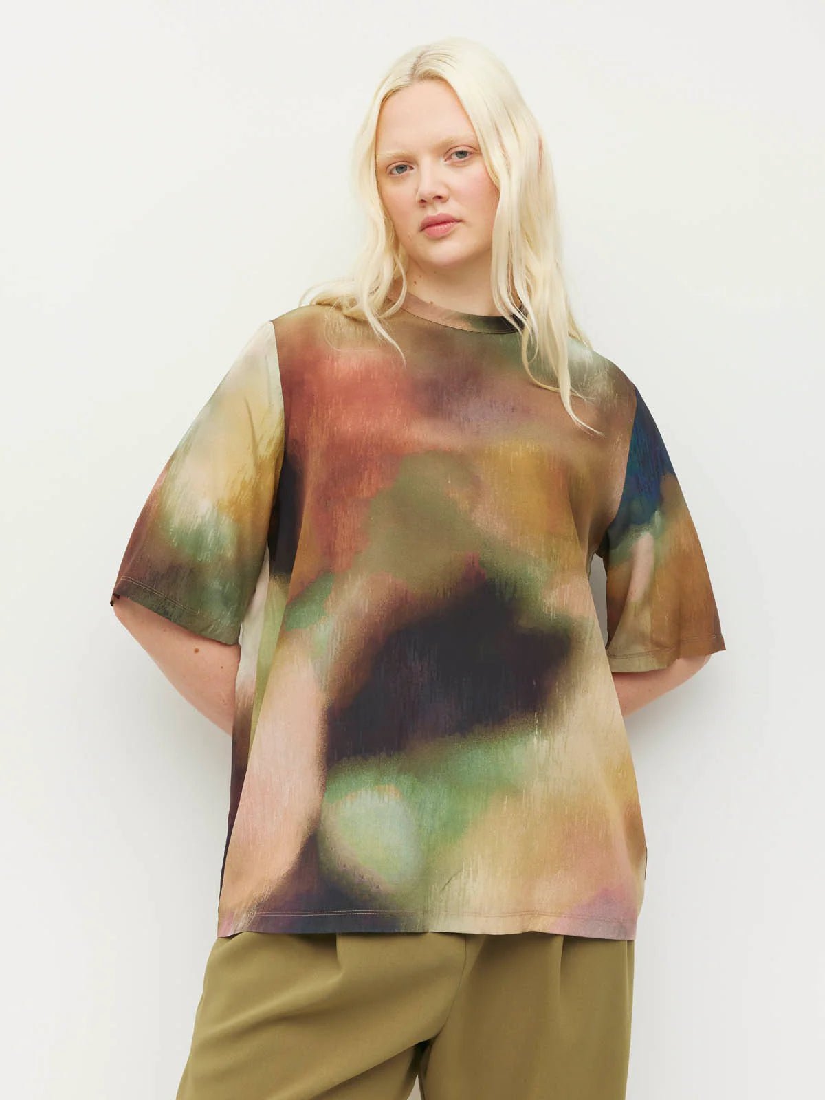 Juliette Hogan | Saville T (Solara Grand Silk CDC) | Golden Hour | Palm Boutique