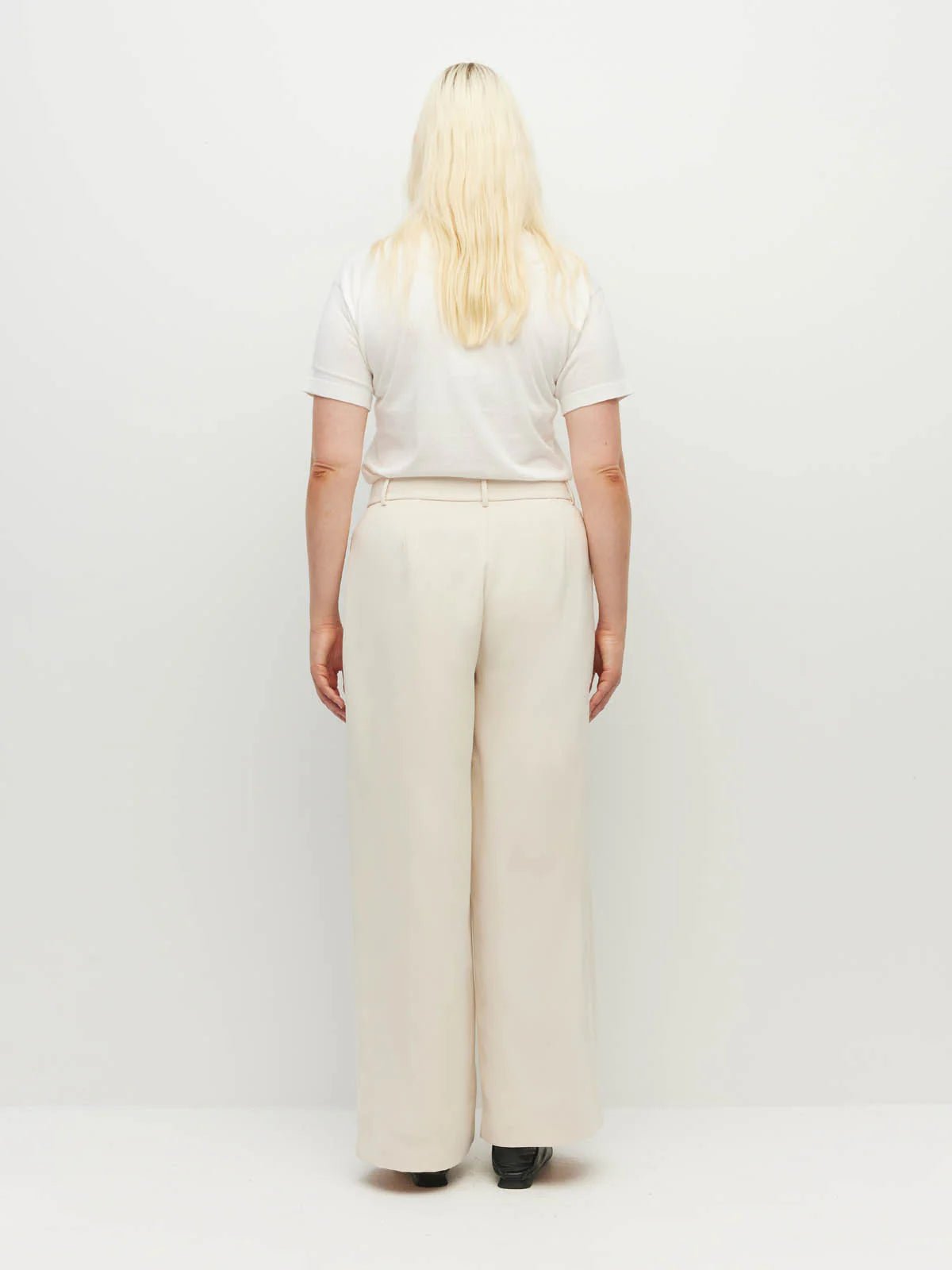 Juliette Hogan | Vela Pant | Milk Foundation Suiting | Palm Boutique