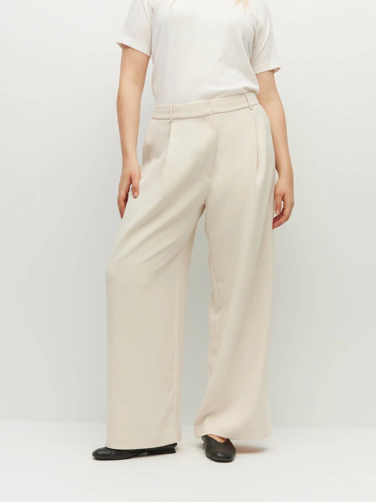 Juliette Hogan | Vela Pant | Milk Foundation Suiting | Palm Boutique