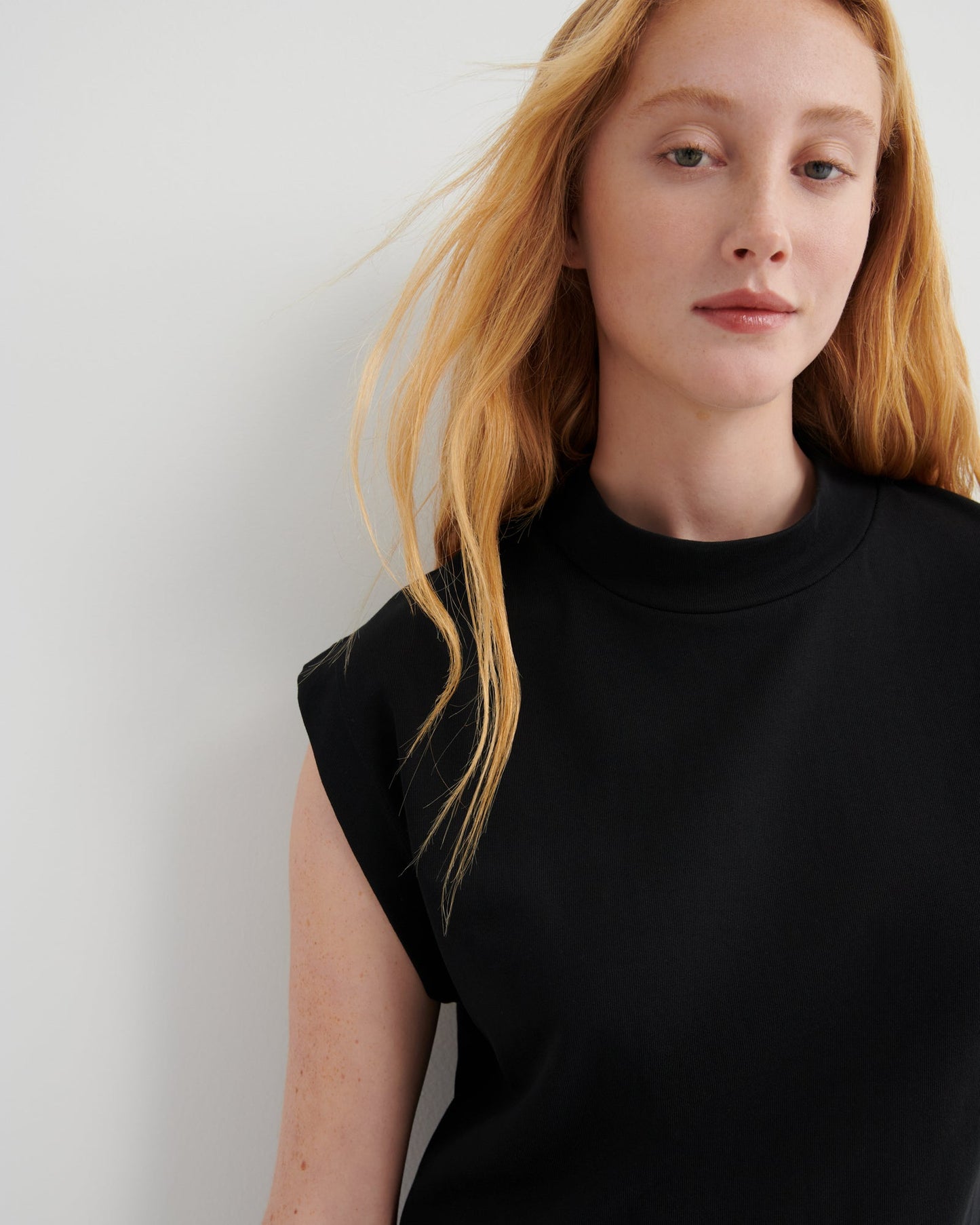 kowtow | Method Tank | Black | Palm Boutique