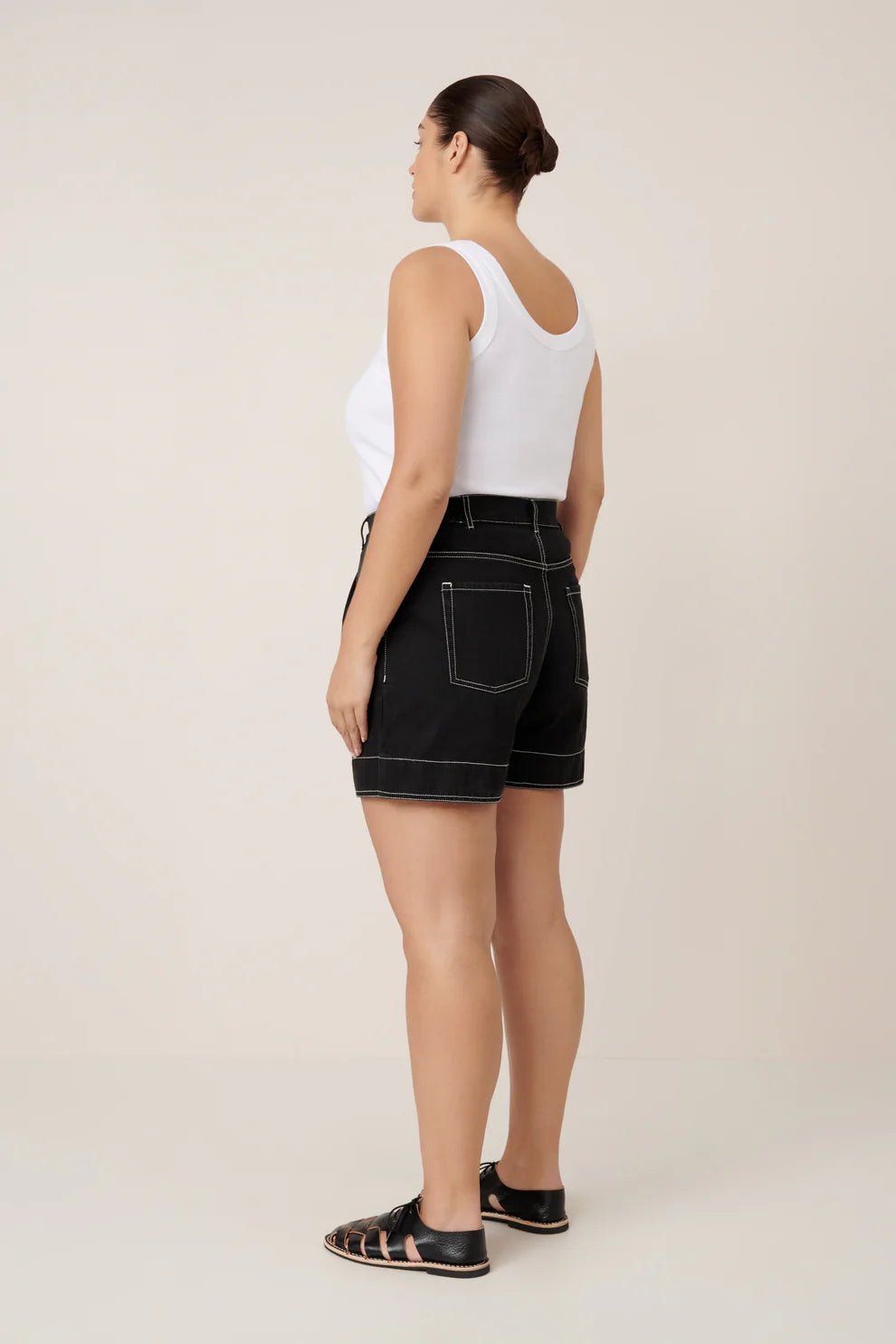 kowtow | Outline Shorts | Black | Palm Boutique