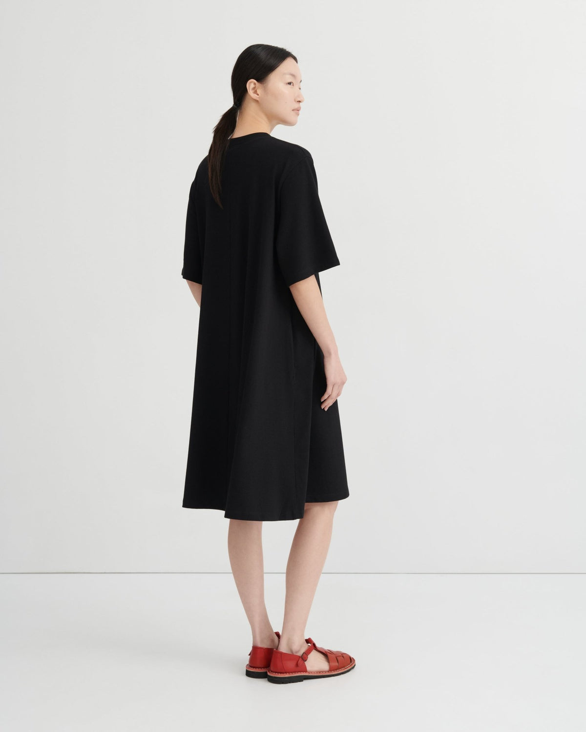 kowtow | Silhouette Dress | Black | Palm Boutique