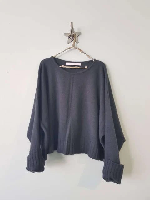 Lela Jacobs | U Crop | Midnight | Palm Boutique