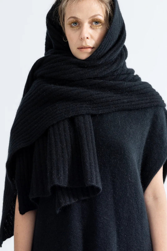 Lela Jacobs | U Scarf | Black O/S | Palm Boutique