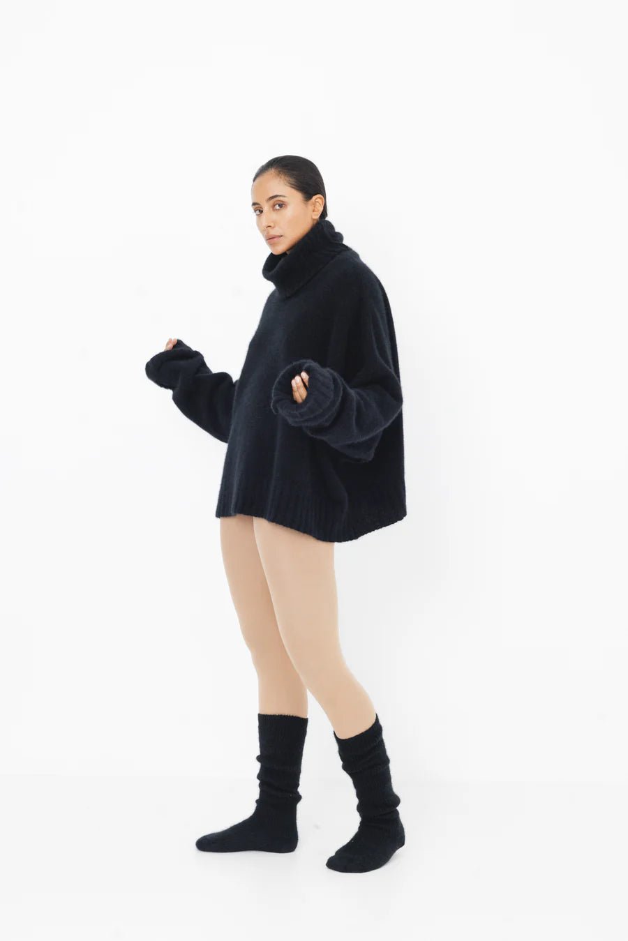 Lela Jacobs | U Turtle Crop | Black | Palm Boutique