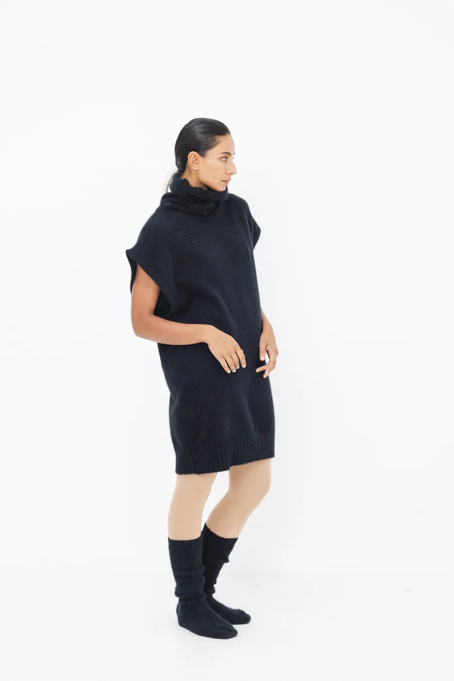 Lela Jacobs | U Turtle Vest | Black | Palm Boutique