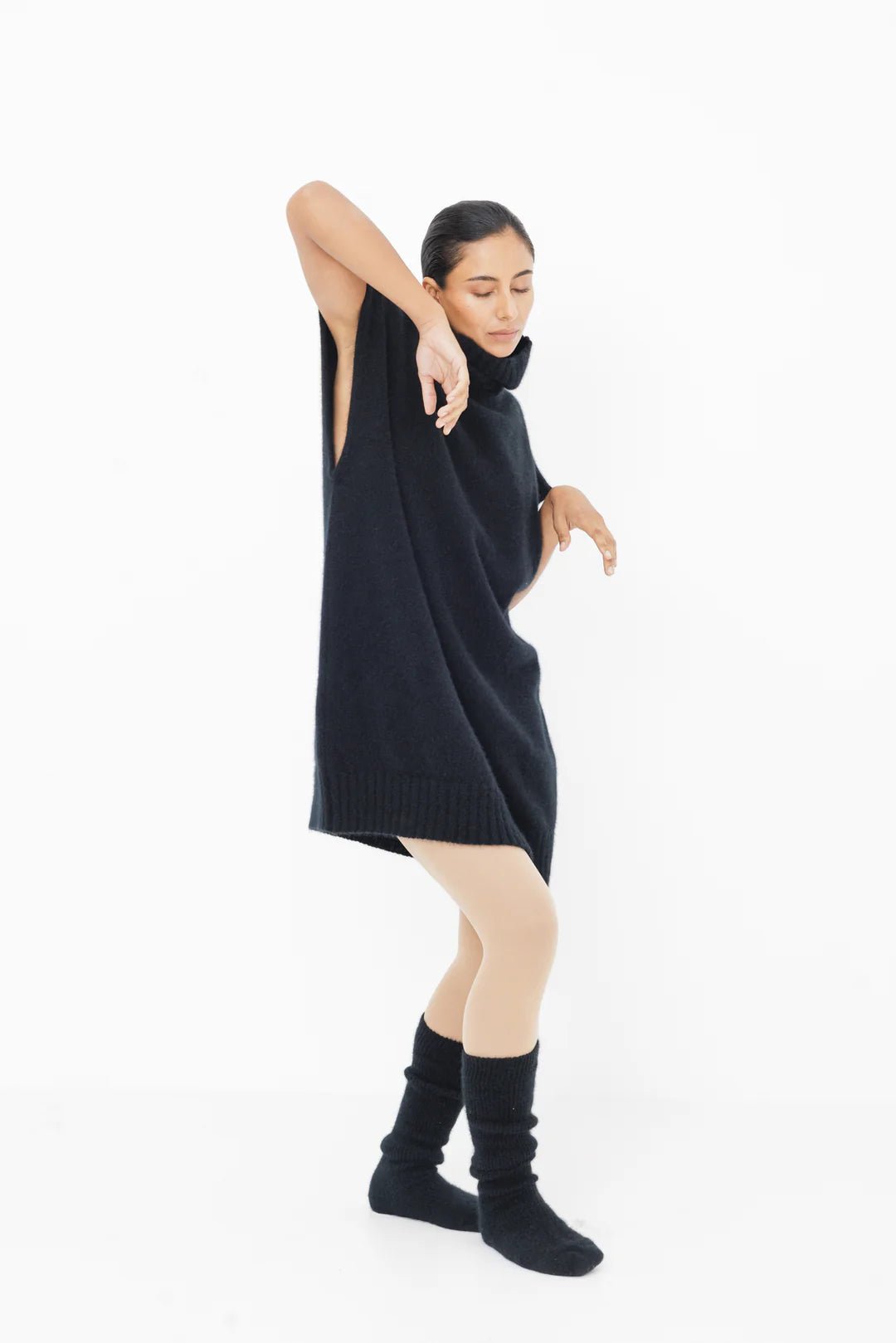 Lela Jacobs | U Turtle Vest | Black | Palm Boutique