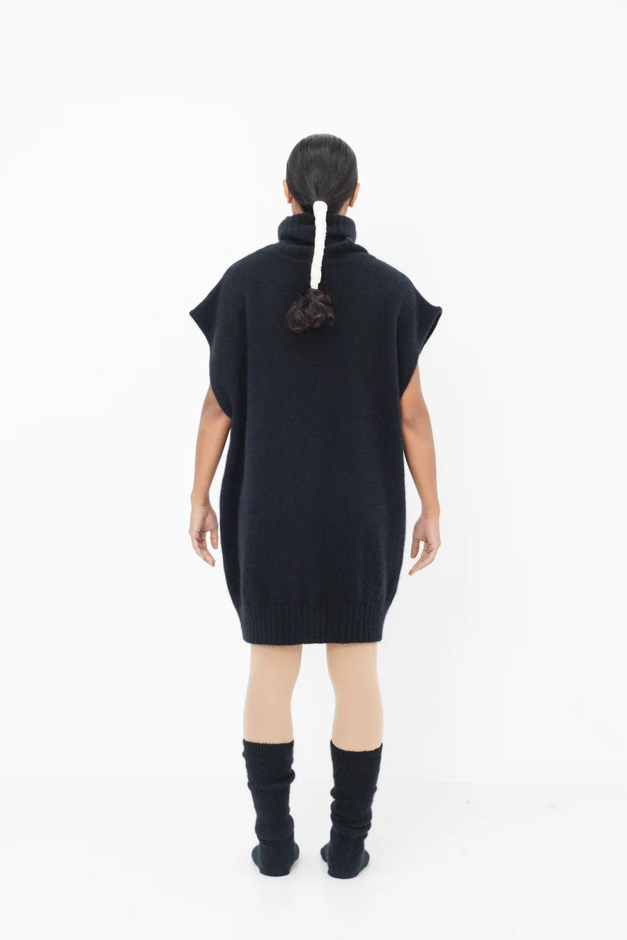 Lela Jacobs | U Turtle Vest | Black | Palm Boutique