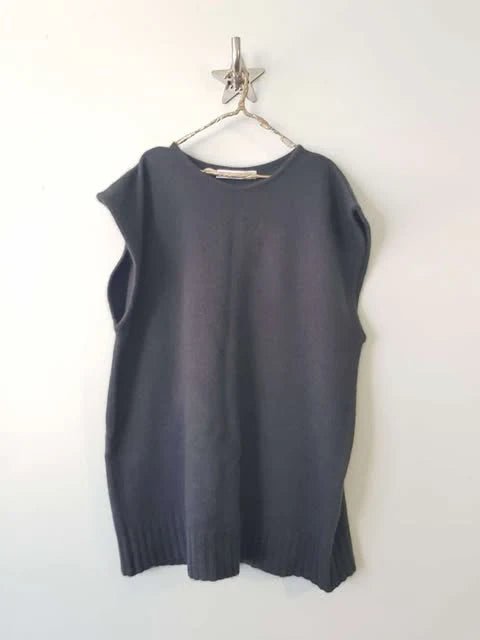 Lela Jacobs | U Vest | Midnight | Palm Boutique