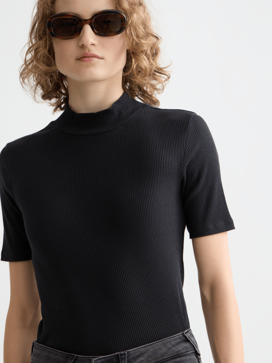 Scotch & Soda | Mock Neck Rib T-Shirt | Black | Palm Boutique